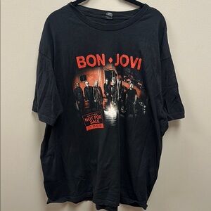 Tultex Bon Jovi 2017 Tour T-Shirt “this house is not for sale” tour